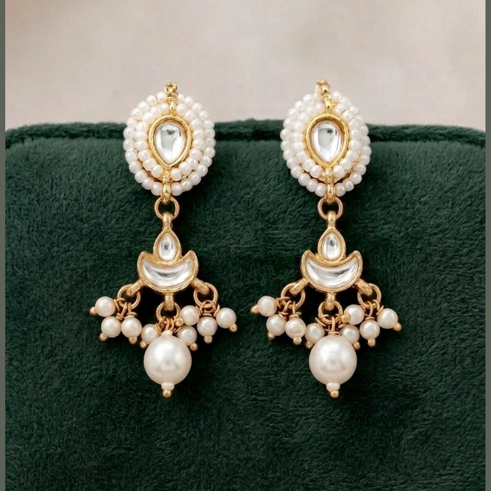 500Count KHWAB Necklace Set with 2 Earrings — view 4